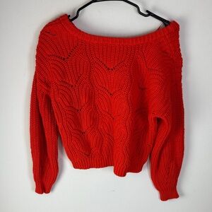 525 Sweater - Women’s Small‎